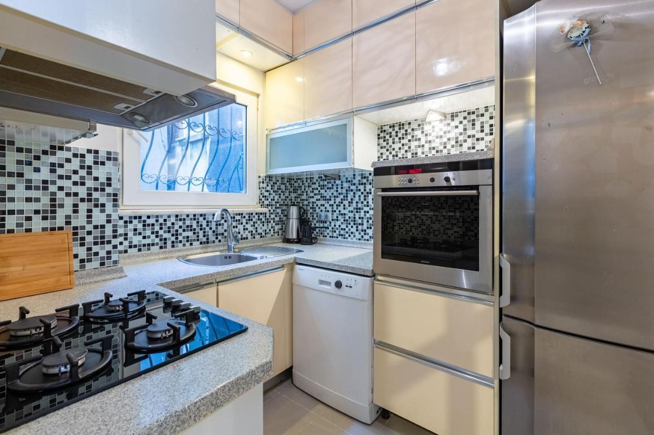 Ferienwohnung Flat With Excellent Location In Tesvikiye, Sisli Istanbul Exterior foto